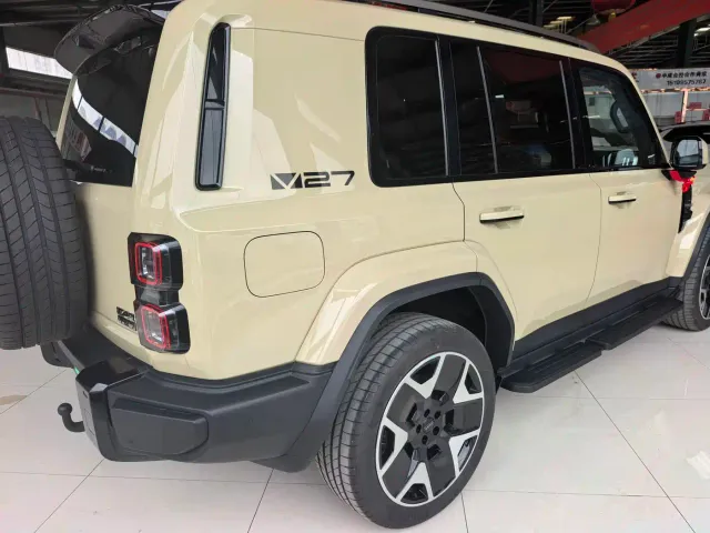 iCAR V27 — Фото автомобиля 6