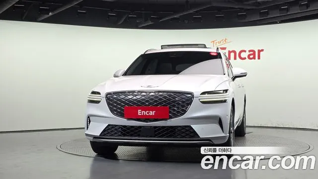 Genesis GV70 Electrified — Фото автомобиля 3