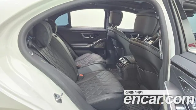 Mercedes-Benz S-Class S-класс W223 — Фото автомобиля 9