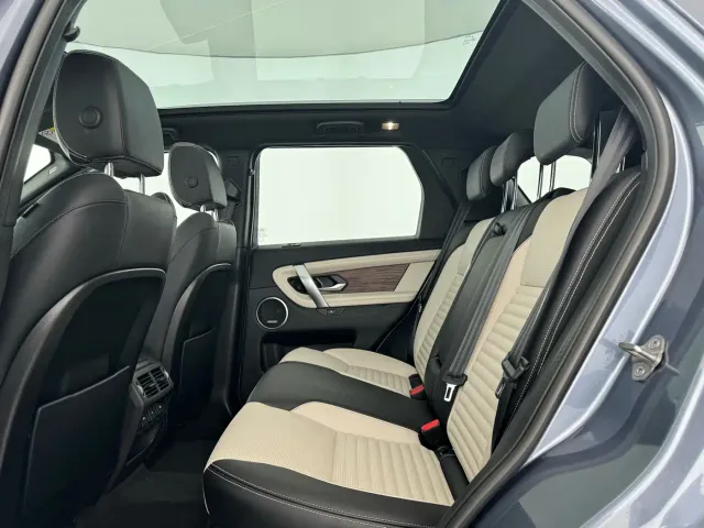 Land Rover Discovery Sport — Фото автомобиля 9