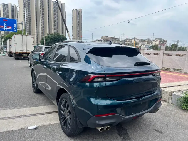 Forthing T5 Evo — Фото автомобиля 9
