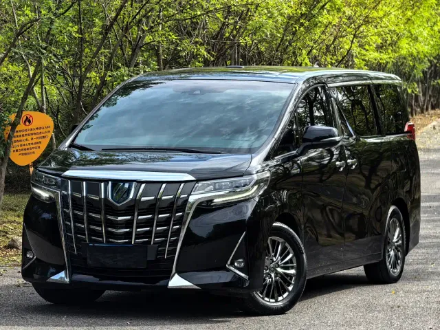Фотография автомобиля — Toyota Alphard