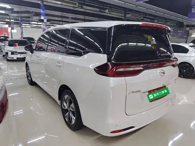 GAC Trumpchi M6 — Фото автомобиля 4