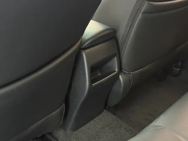 Toyota Corolla — Фото автомобиля 15