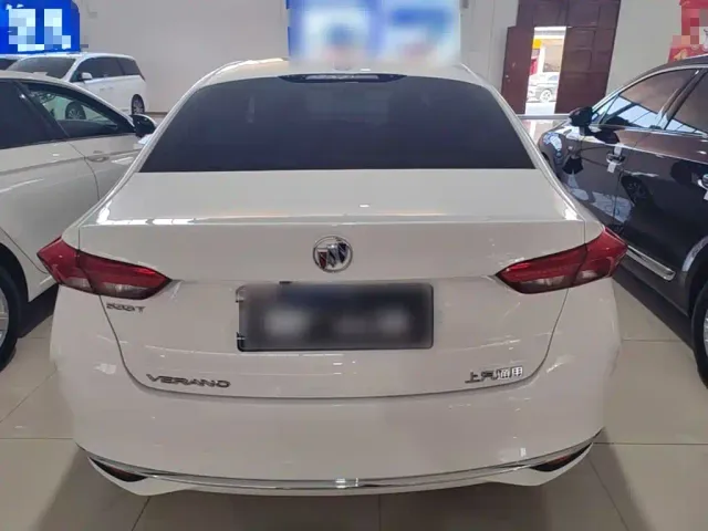 Buick Verano — Фото автомобиля 5