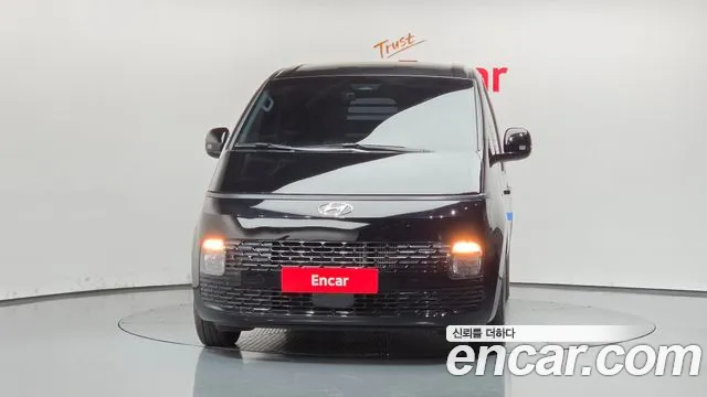 Hyundai Staria — Фото автомобиля 3