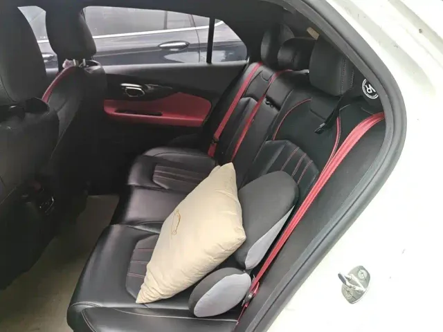 GAC Trumpchi Emkoo — Фото автомобиля 13