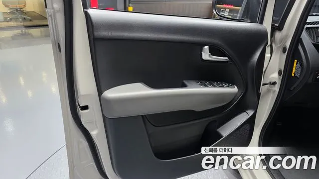 Kia RAY Новый Kia Ray Prestige — Фото автомобиля 23