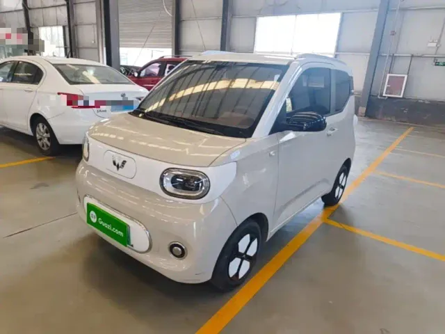 Фотография автомобиля — Wuling Hongguang Mini EV
