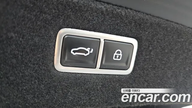Genesis G90 Бензин 3.5 турбо AWD — Фото автомобиля 14