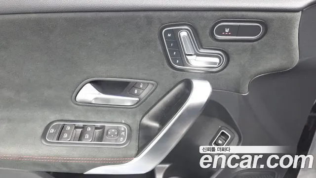 Mercedes-Benz A-Class — Фото автомобиля 17