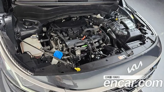 Kia Seltos — Фото автомобиля 6