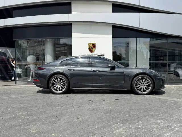 Porsche Panamera — Фото автомобиля 5