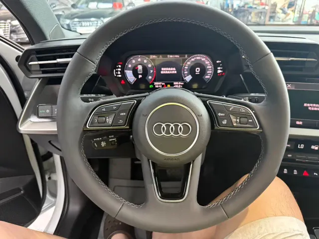 Audi A3 — Фото автомобиля 14