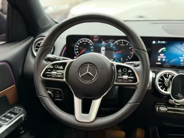 Mercedes-Benz GLB-Class — Фото автомобиля 7
