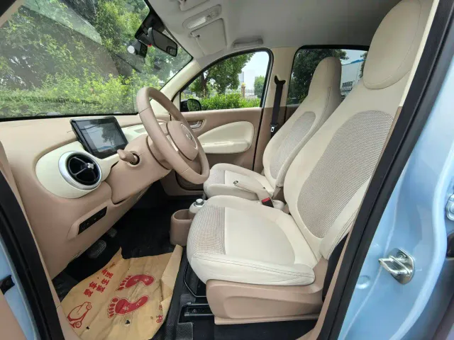 Wuling Hongguang Mini EV — Фото автомобиля 10
