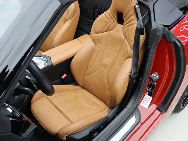 BMW Z4 — Фото автомобиля 14