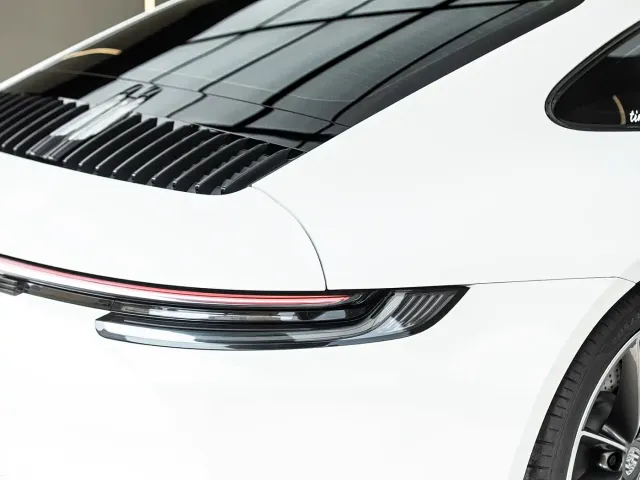 Porsche 911 — Фото автомобиля 4