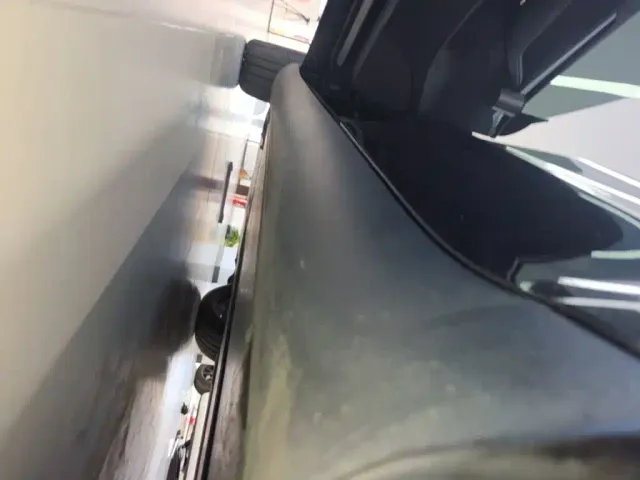 Tesla Model Y — Фото автомобиля 21