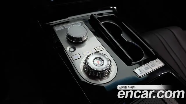 Genesis G80 Бензин 2.5 турбо AWD — Фото автомобиля 6