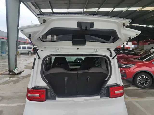 Wuling Hongguang Mini EV — Фото автомобиля 18