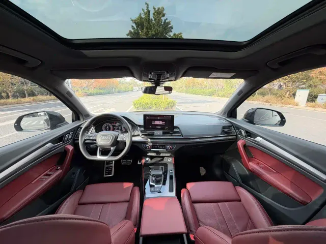 Audi Q5L — Фото автомобиля 5