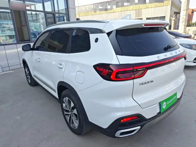 Chery Tiggo 8 — Фото автомобиля 4