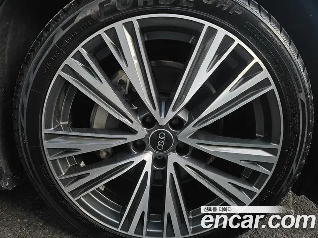 Audi A6 C8 — Фото автомобиля 16
