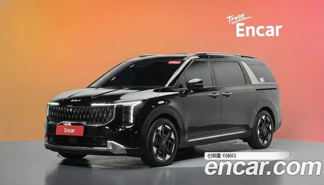 Фотография автомобиля — Kia Carnival