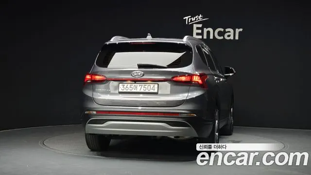 Hyundai Santafe Новый Santa Fe Дизель 2.2 2WD — Фото автомобиля 4