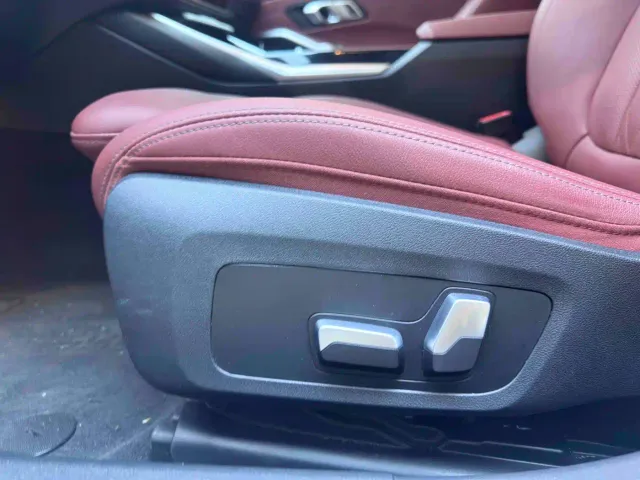 BMW 3 Series — Фото автомобиля 12