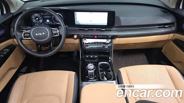 Kia Carnival Generation 4 — Фото автомобиля 7