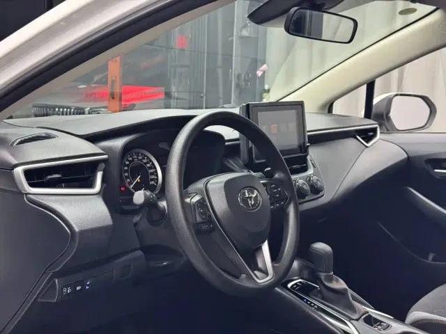 Toyota Corolla — Фото автомобиля 6