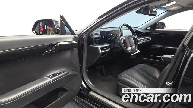 Hyundai Grandeur GN7 — Фото автомобиля 15