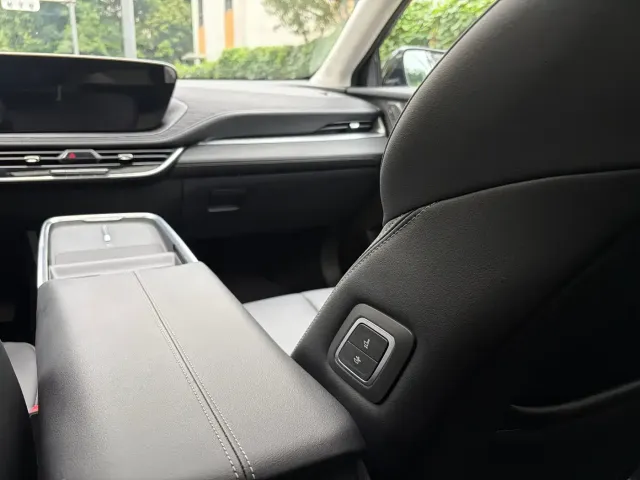 Buick LaCrosse — Фото автомобиля 25