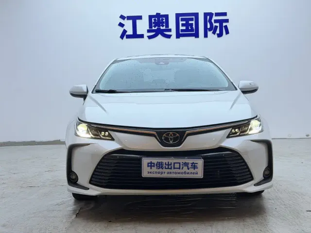 Toyota Corolla — Фото автомобиля 2