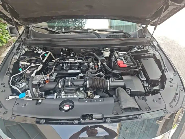 Honda Accord — Фото автомобиля 24