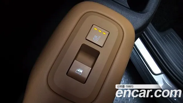 Hyundai Santafe Santa Fe (MX5) Бензин 2.5T 2WD — Фото автомобиля 17