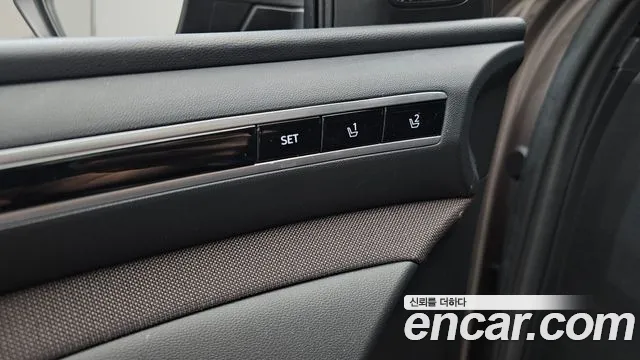 Hyundai Tucson Tucson (NX4) Бензин 1.6 турбо 2WD — Фото автомобиля 25
