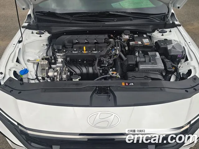 Hyundai Avante — Фото автомобиля 8