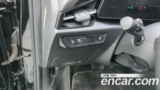Kia Niro Niro (New) — Фото автомобиля 12