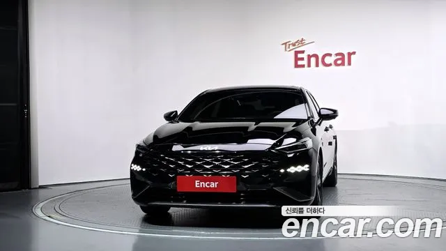 Kia K8 Hybrid — Фото автомобиля 3