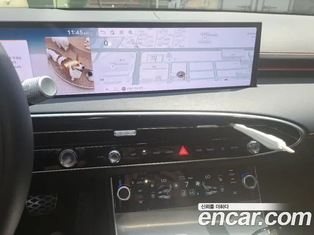 Genesis GV70 — Фото автомобиля 17