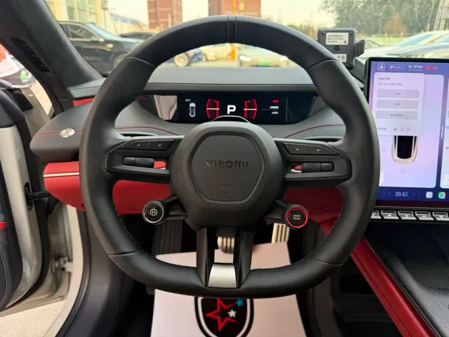 Xiaomi SU7 — Фото автомобиля 13