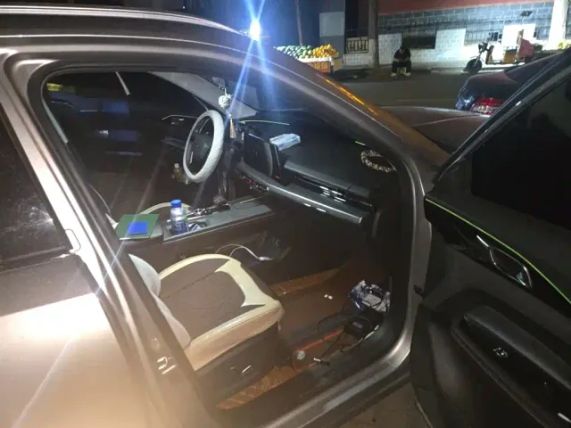 Changan Z6 — Фото автомобиля 19