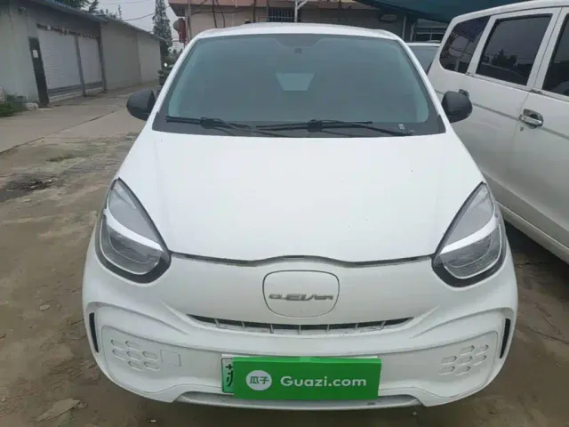 Roewe Clever — Фото автомобиля 2
