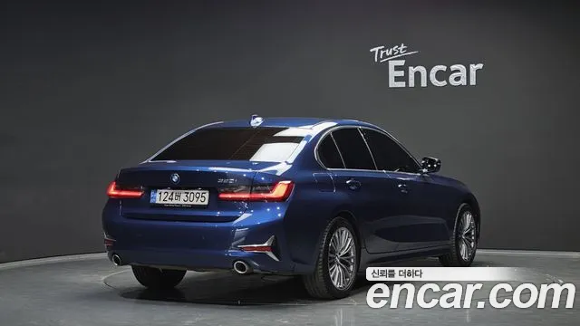 BMW 3-Series 3 серия (G20) 320i Luxury — Фото автомобиля 2