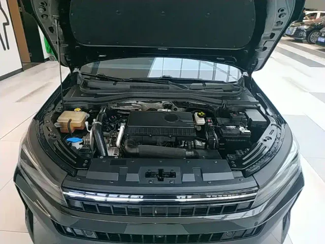 JAC Motors JAC A5 PLUS — Фото автомобиля 19