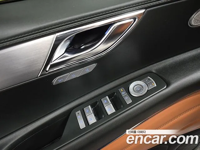 Genesis GV80 — Фото автомобиля 14