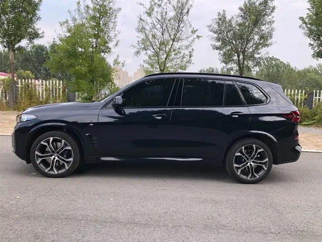 BMW X5 — Фото автомобиля 4
